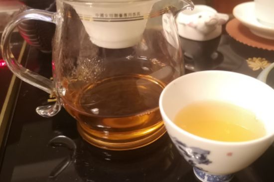 養生壺可以煮黑茶嗎，黑茶用煮茶器好還是養生壺好