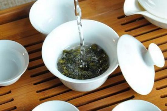 各類(lèi)茶的注水方式，不同的茶泡茶時(shí)怎么注水