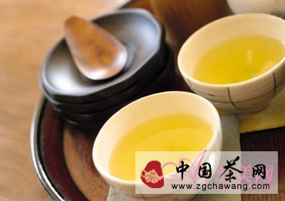  常飲普洱茶幫助女性抗衰老 