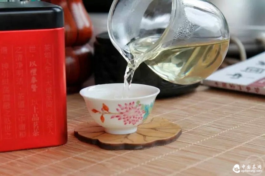 春茶市場(chǎng)逐漸回歸理性，京城老字號茶莊高端茶葉賣(mài)斷貨