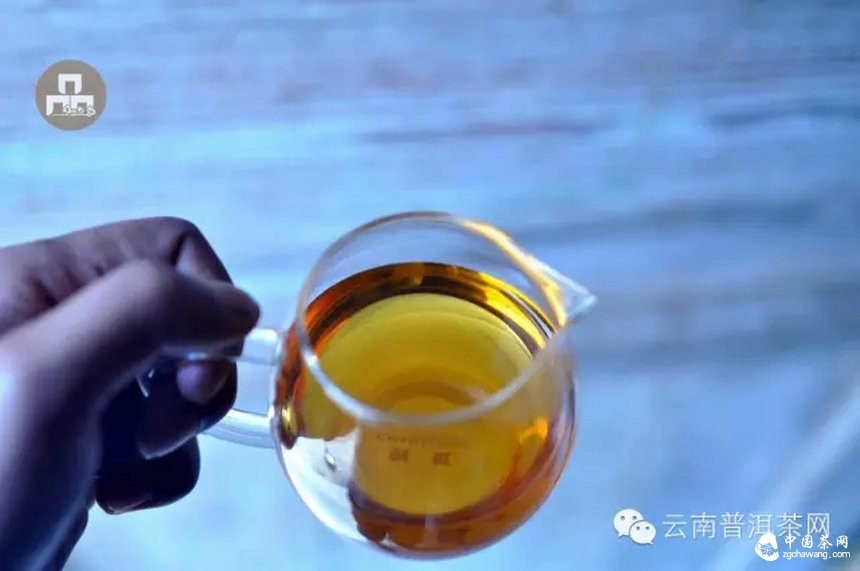古樹(shù)紅茶采摘、加工、沖泡