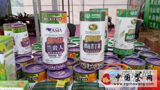 海口海南第一年貨展茶香四溢 本地茶賣得火